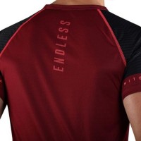 Camiseta Endless Feisty Sleeves Vino  Oferta + Barato