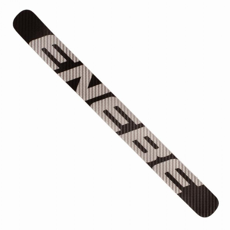 Protector Enebe Carbon Redondo