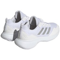 Adidas GameCourt 2 White Silver Metal Baskets Femme  Offre - Pas cher